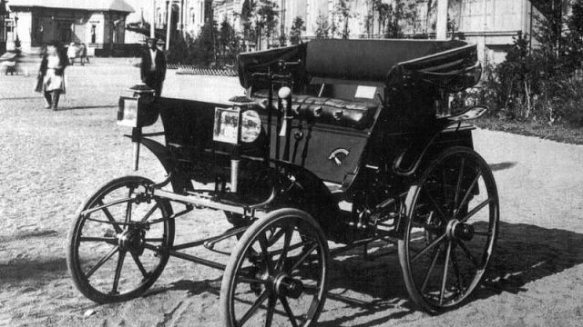 14 июля 1896 года был представлен первый русский автомобиль, фото с сайта https://topwar.ru/