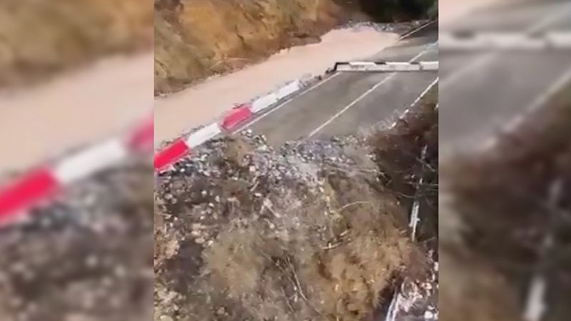 Очевидцы сняли с высоты масштабный оползень в Сочи