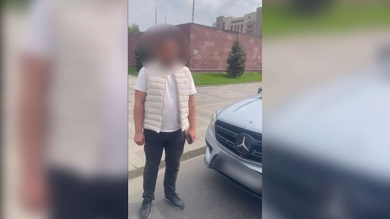 Водителя оштрафовали за езду по тротуару в центре Краснодара