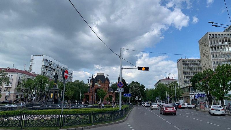 В пятницу в Краснодаре пройдет небольшой дождь, а по краю - сильные ливни