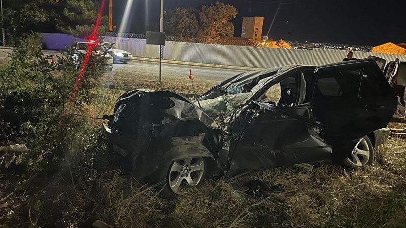 Две девочки погибли в перевернувшемся автомобиле на дороге Геленджика