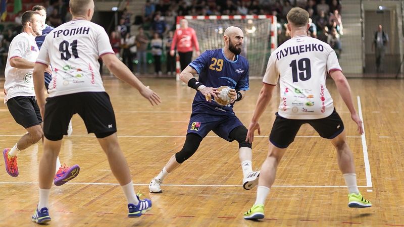 СКИФ уступил «Пермским медведям» в гандбольной Суперлиге