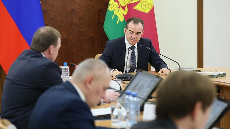  Кондратьев: С недобросовестными регоператорами расторгнут договоры на Кубани