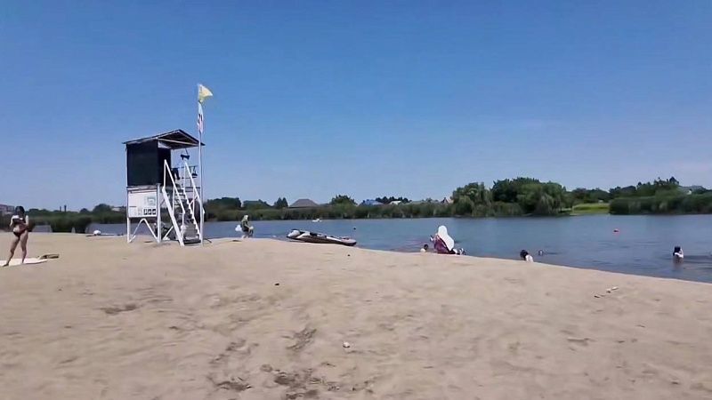 Единственный официально разрешенный пляж под Краснодаром в Динской закрыли