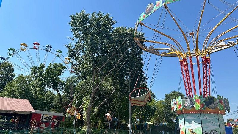Временные ограничения на работу аттракционов продлили до 20 июля в Краснодаре