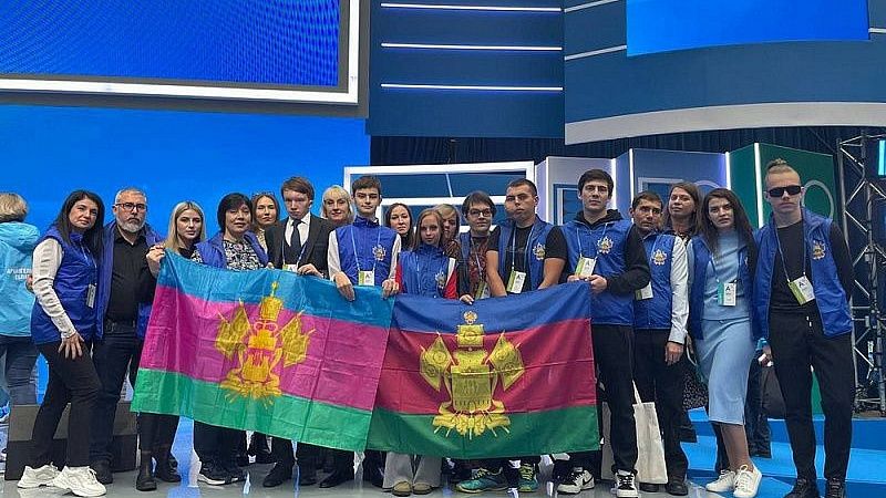 Губернатор Кубани поздравил победителей чемпионата «Абилимпикс-2023»