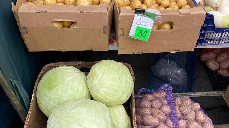 Назвали список подорожавших и подешевевших продуктов на Кубани
