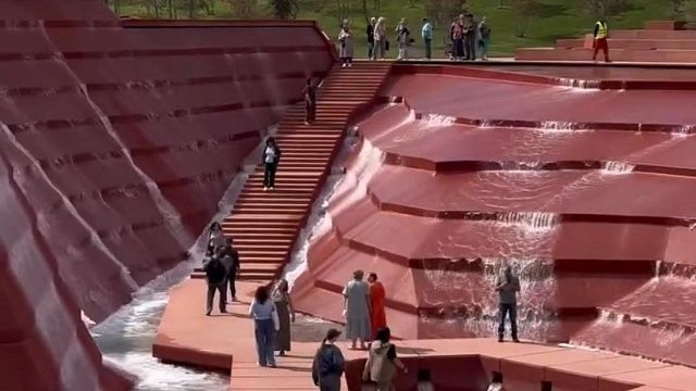 Новую локацию «Амфитеатр воды» открыли в парке «Краснодар» 