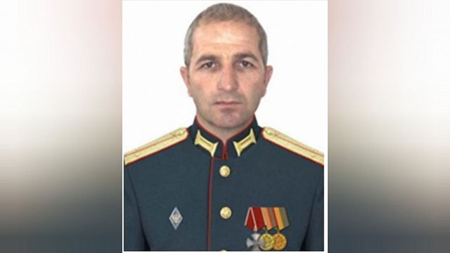 Наби Койчакаев после тяжелого ранения продолжил руководить расчетом и был награжден орденом Мужества