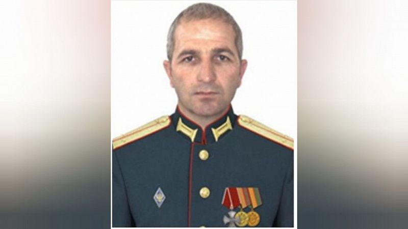 Наби Койчакаев после тяжелого ранения продолжил руководить расчетом и был награжден орденом Мужества