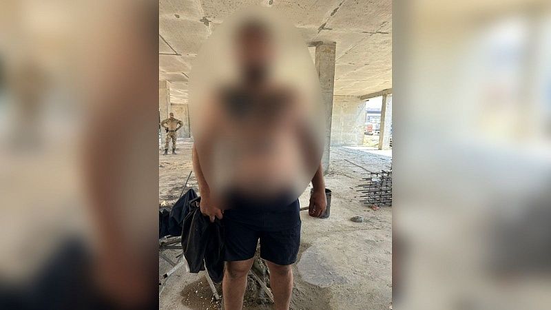 Татуировки с экстремистской символикой обернулись штрафом для краснодарца