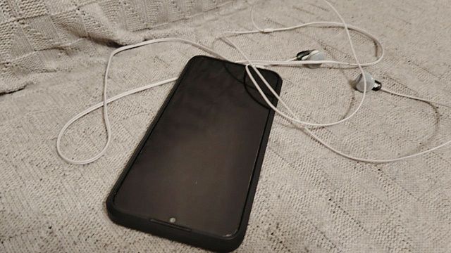 Скорость мобильного интернета вновь снижена из-за угрозы дронов в Краснодаре