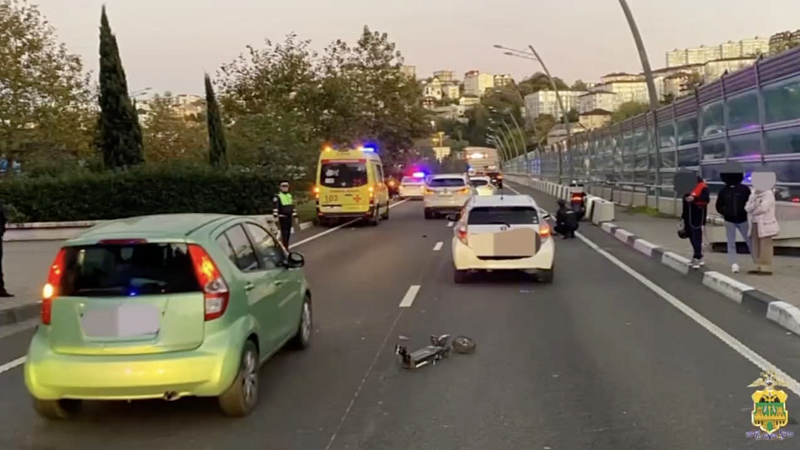 В ДТП погиб 8-летний электросамокатчик на дублёре Курортного проспекта в Сочи