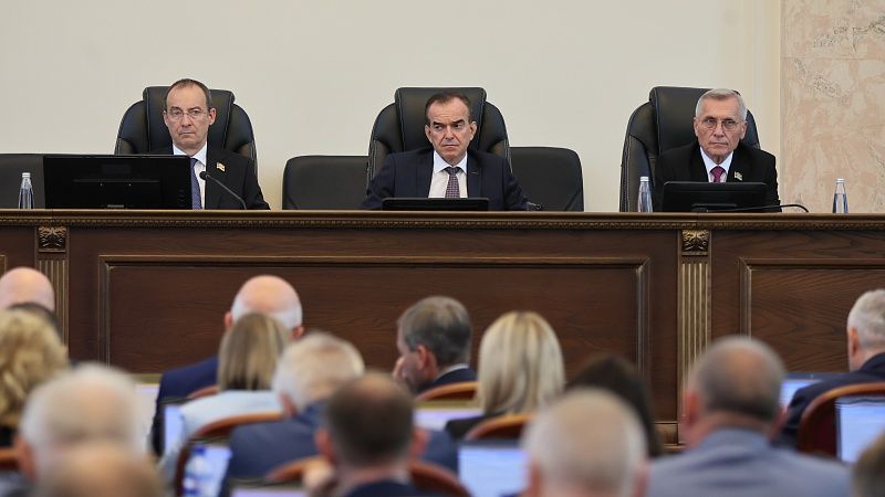 Выплаты многодетным семьям и жертвам стихийных бедствий увеличили на Кубани