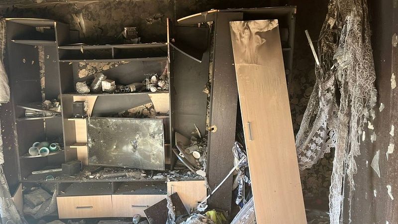 Показал последствия атаки БПЛА и сообщил о ходе ремонта домов мэр Новороссийска