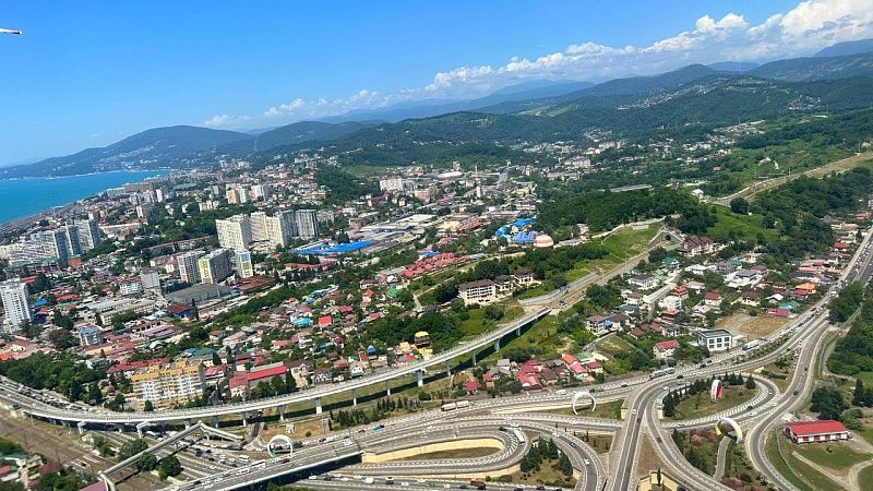 Хуснуллин: путепровод на обходе Адлера расширят до двух полос к летнему сезону  