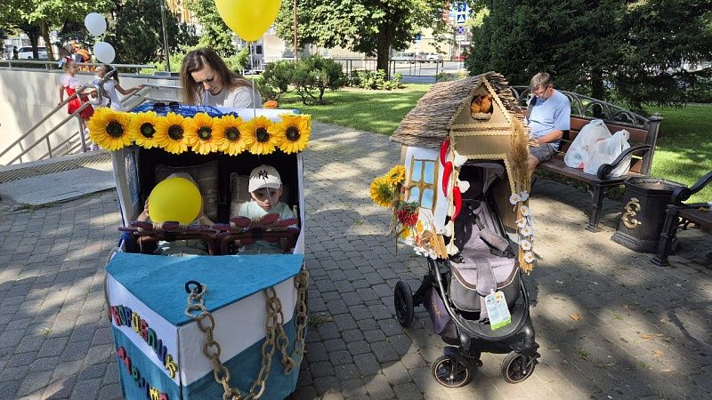 «Парад колясок» прошёл в Краснодаре
