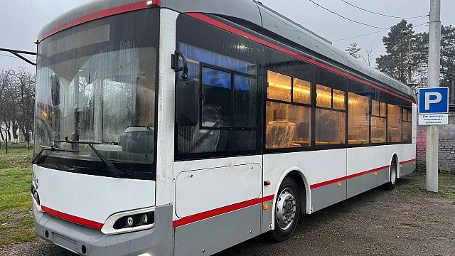 Первый электробус прибыл в Западное депо Краснодара