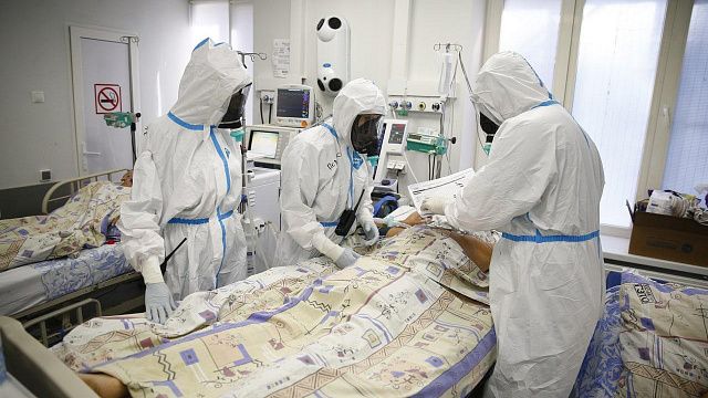 На Кубани выявили еще 707 случаев коронавируса