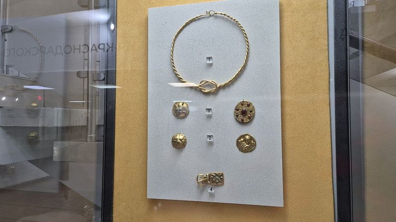 Археологи нашли артефакт с драконами IX века в Великом Новгороде