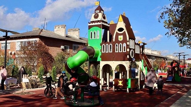 Сорокалетов: благоустройство сквера продолжили в Гулькевичском районе