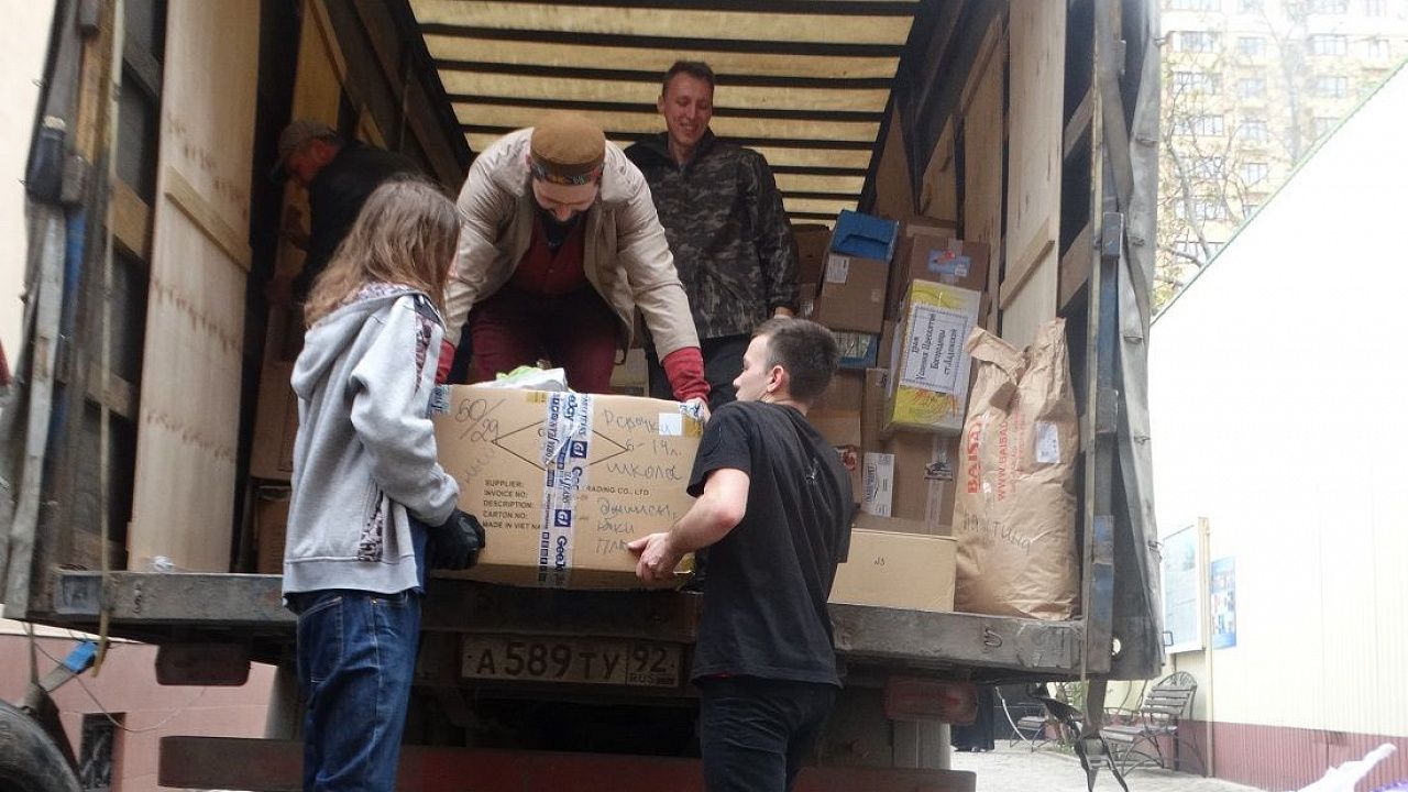 На Донбасс отправили гуманитарную помощь. Фото: пресс-служба Екатеринодарской и Кубанской епархии