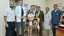 Пострадавшая при атаке БПЛА семилетняя девочка пошла на поправку в Сочи