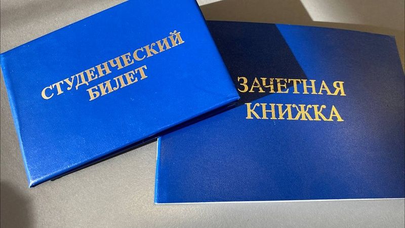 Высшее образование не нужно дизайнерам и блогерам, заявил Артемий Лебедев