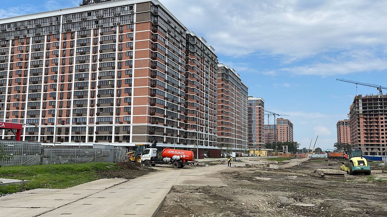В Краснодарском крае за месяц построили более 1 млн кв.м. жилья. Фото: телеканал «Краснодар»
