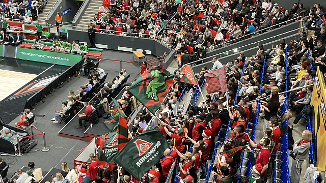 Общество «Локомотив» и БК «Локомотив-Кубань» с юбилеями поздравил Кондратьев