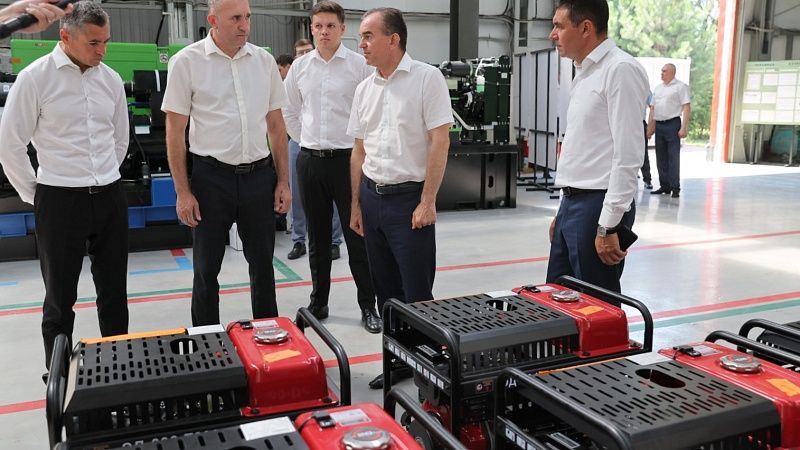 Вениамин Кондратьев оценил работу двух промпредприятий в Красноармейском районе