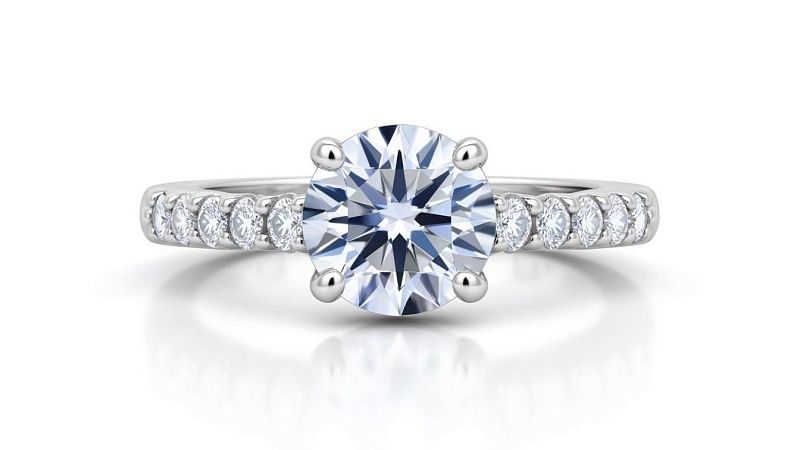 Бабушка выдавала реликвию стоимостью 114 млн рублей за дешевое кольцо в Италии