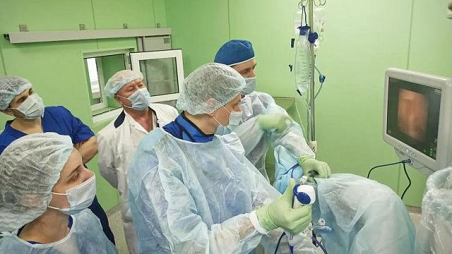 В Краснодарской краевой больнице научились применять уникальную технологию лечения мочекаменной болезни