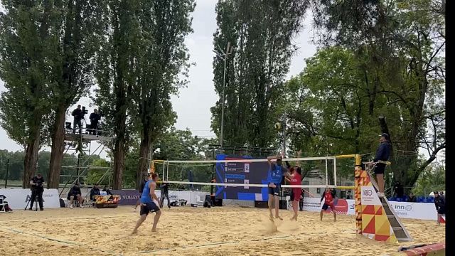 В Краснодаре проходит IV этап чемпионата России по пляжному волейболу