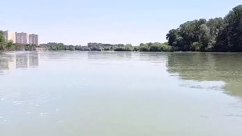 Второй день в реке Кубань краснодарские спасатели ищут пропавшего подростка