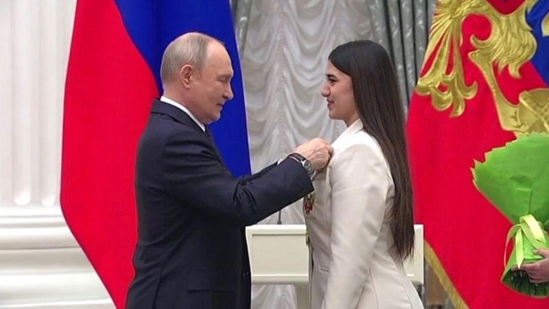 Госнаграду из рук Владимира Путина получила спортсменка из Краснодара