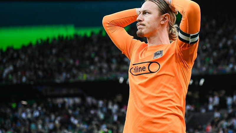 Экс-футболист «Краснодара» Сафонов попал на обложку спортивной газеты Франции