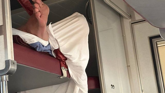 Прокуратура проверит жалобы на грязь в поезде Новороссийск – Екатеринбург 