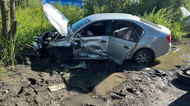 Пять человек и новорожденная девочка пострадали в серьезном ДТП в Челябинске