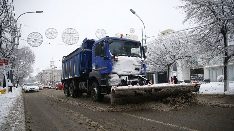 Ночью 5 февраля на дежурство выйдет спецтехника из-за заморозков в Краснодаре