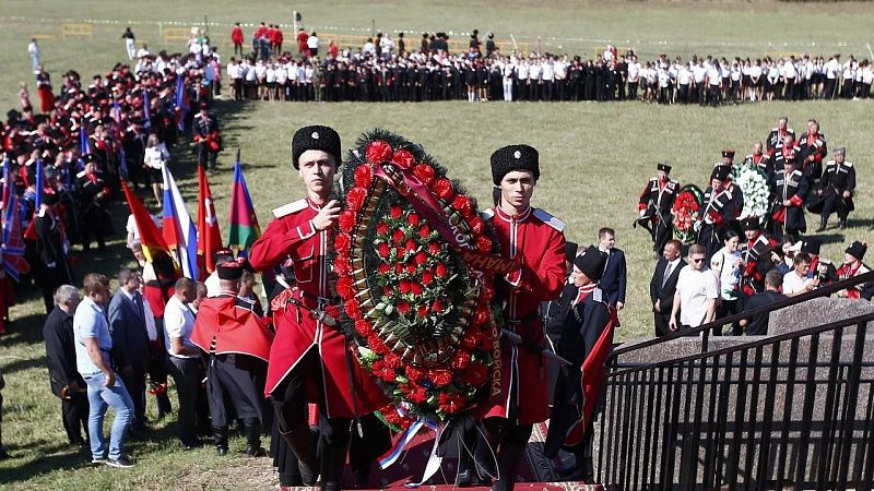 Подвиг казаков сотника Гречишкина почтили в Тбилисском районе