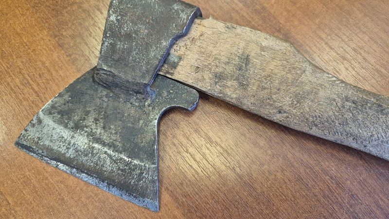 Внук зарубил топором бабушку на Кубани