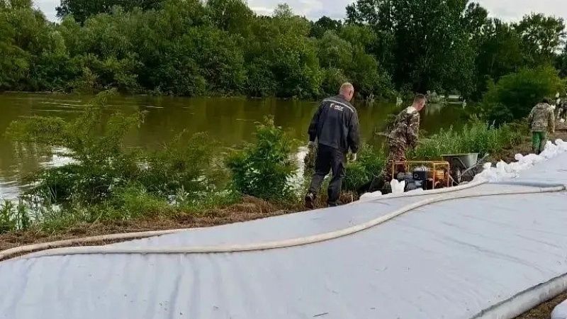 Группировки спасателей усилили из-за подъёма воды в реках на Кубани