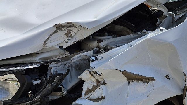 Молодая женщина пострадала в ДТП с тремя авто в Южно-Сахалинске 