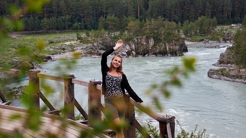 Певица из Армавира Ольга Козлова выступит во втором туре шоу «Голос»