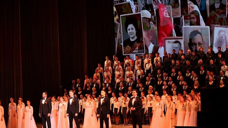 Торжественное собрание в честь 80-летия Победы прошло в Музыкальном театре Краснодара