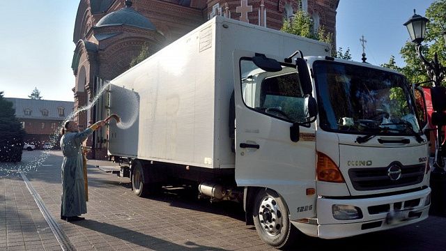 Екатеринодарская епархия отправила на Донбасс еще 4 тонны гуманитарной помощи Фото: пресс-служба Екатеринодарской епархии