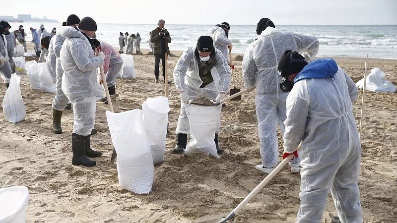 Лагерь «Регион 93» проведет смену для волонтеров, убиравших мазут в Анапе 