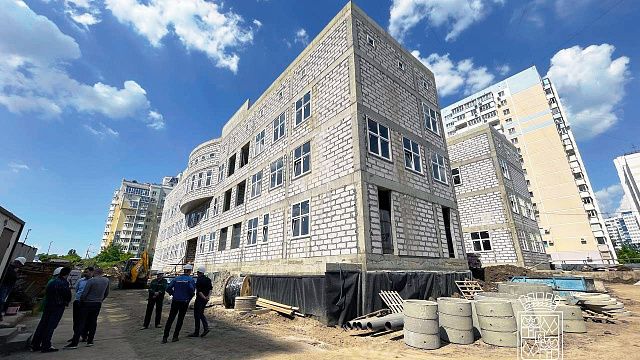 В новой детской поликлинике в Краснодаре будут залы для ЛФК и актовый зал