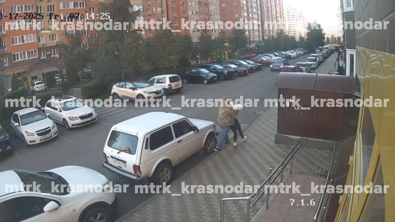 Напавшего с ножом на школьницу приезжего задержали в Краснодаре